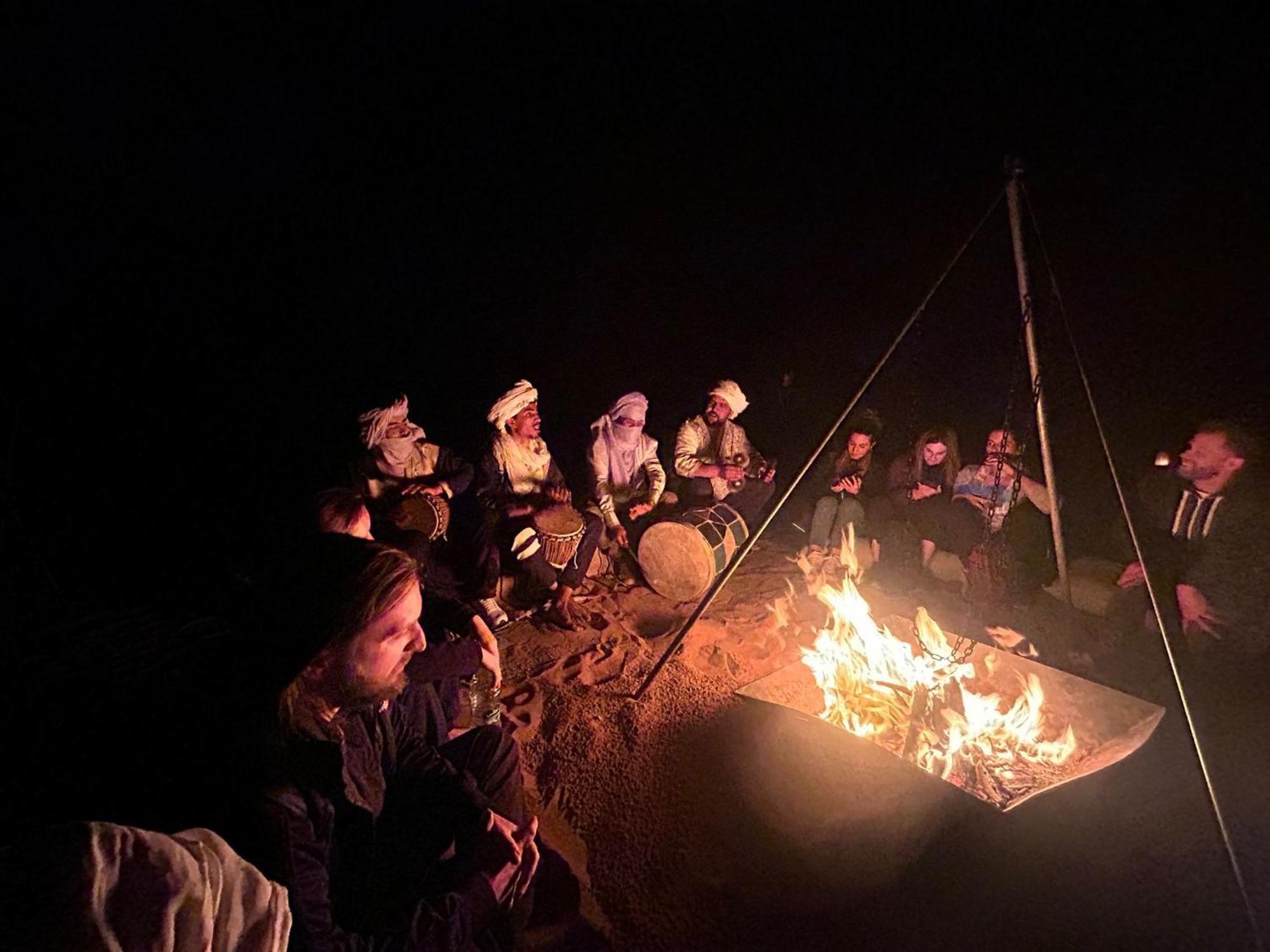 Horaz Merzouga Camp Мерзуга Экстерьер фото